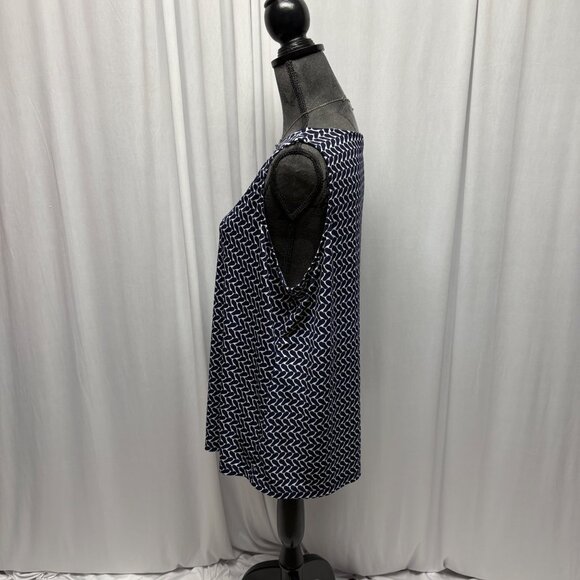 Susan Graver Sleeveless Navy White Patterned V-Neck Top Womens Size 1X Stretchy - Picture 3 of 8